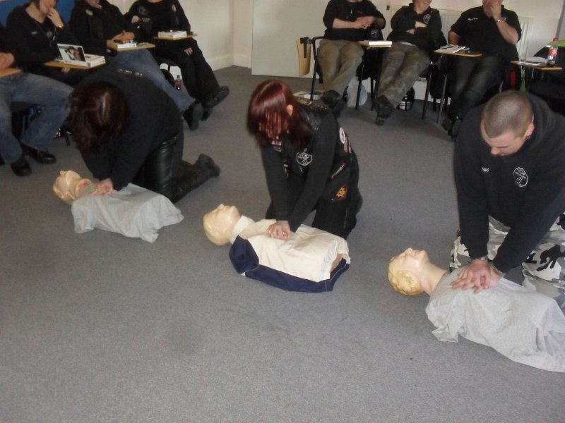 first aid 027